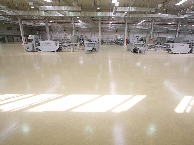 地坪漆施工在性價比上矛盾難以調和